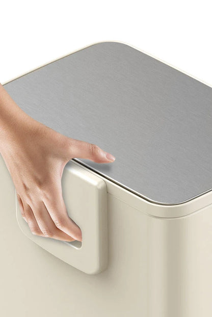 Marina Pedal Bin 30 liter, EKO - cream white